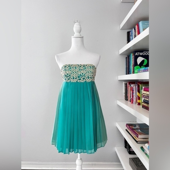 Lilly Pulitzer Jillie Night Out dress Chic Strapless Jewel Silk Gold Empire Sz 2 - Picture 2 of 16